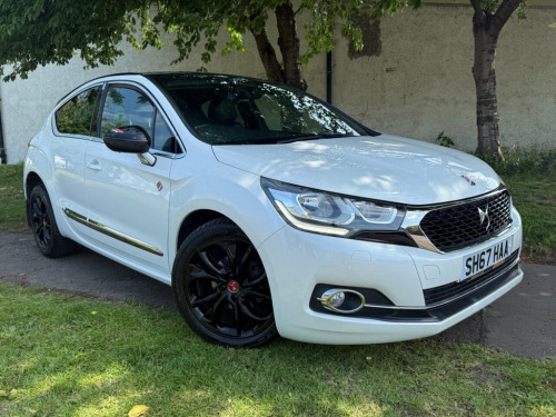 DS DS 4  1.6 BlueHDi Performance Line Hatchback 5dr Diesel 
