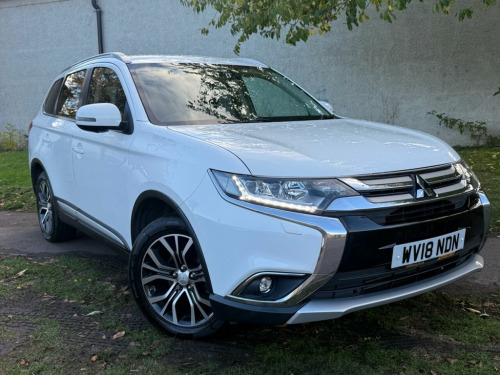 Mitsubishi Outlander  2.2 DI-D 4 SUV 5dr Diesel Auto 4WD Euro 6 (147 ps)