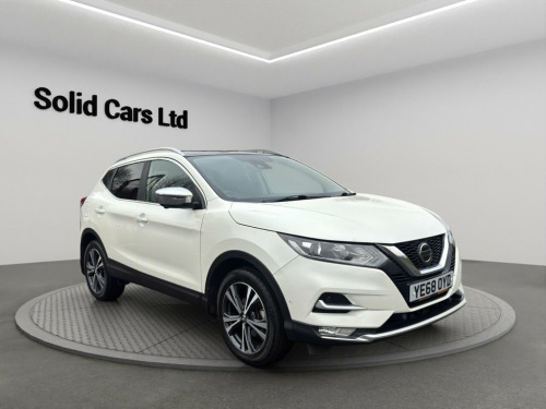 Nissan Qashqai  1.3 DIG-T N-Connecta SUV 5dr Petrol Manual Euro 6  
