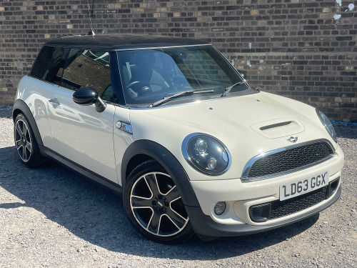 MINI Hatch  2.0 Cooper SD Hatch