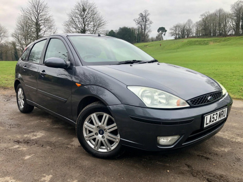 Ford Focus  1.6i 16v Ghia 5dr