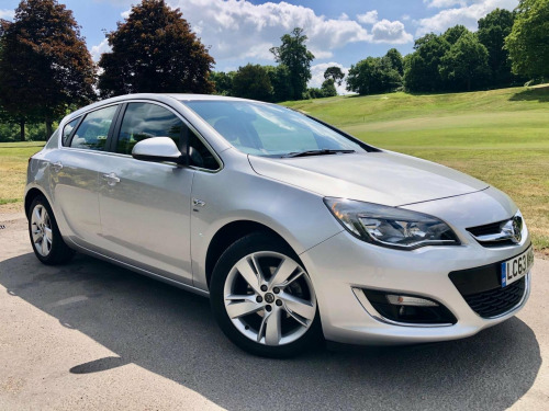 Vauxhall Astra  1.4T 16v SRi Euro 5 5dr