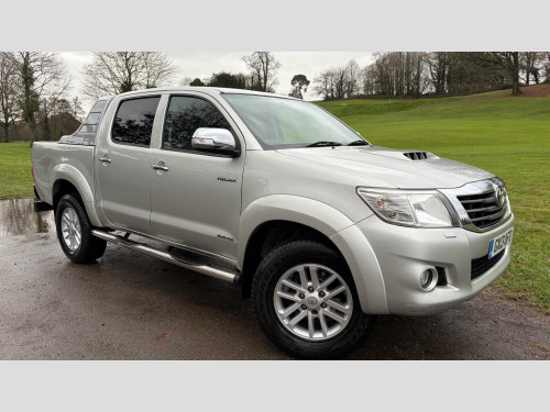 Toyota Hi-Lux  3.0 D-4D Invincible 4WD Euro 5 4dr 