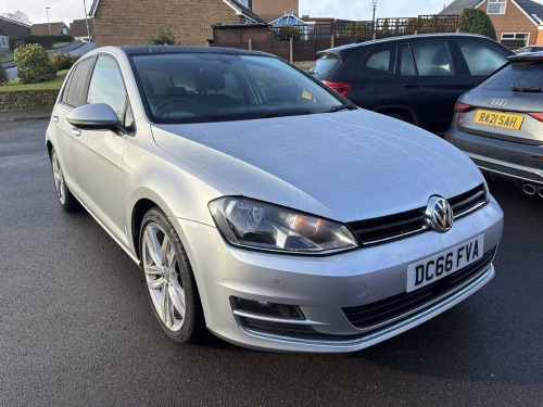 Volkswagen Golf  2.0 2.0 TDI BlueMotion Tech GT Edition Hatchback 5