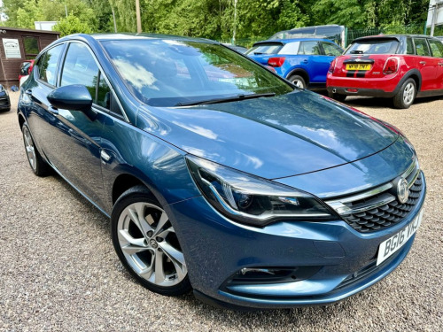 Vauxhall Astra  1.6 CDTi BlueInjection SRi Hatchback 5dr Diesel Au