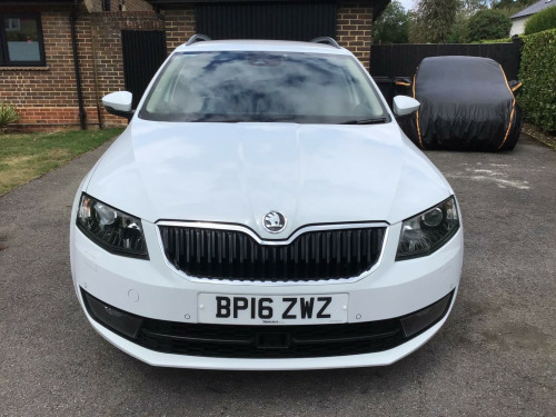 Skoda Octavia  2.0 TDI Laurin & Klement 4WD Euro 5 (s/s) 5dr