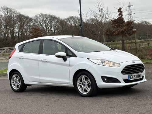 Ford Fiesta  1.25 Zetec Hatchback 5dr Petrol Manual Euro 5 (82 ps)