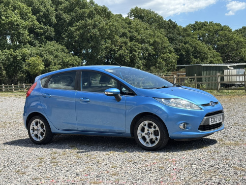 Ford Fiesta  1.25 Zetec Hatchback 5dr Petrol Manual (129 g/km, 81 bhp)