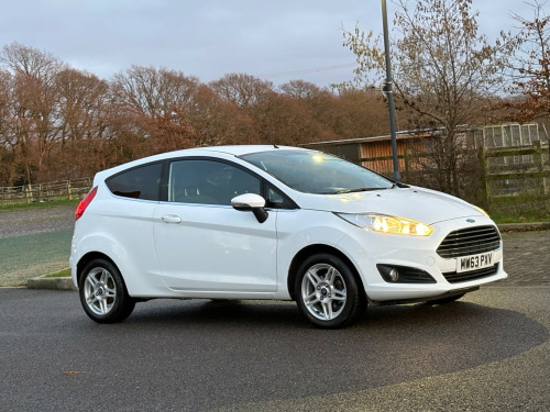 Ford Fiesta  1.25 Zetec Hatchback 3dr Petrol Manual Euro 5 (82 ps) 