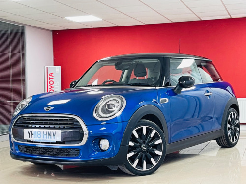 MINI Hatch  COOPER