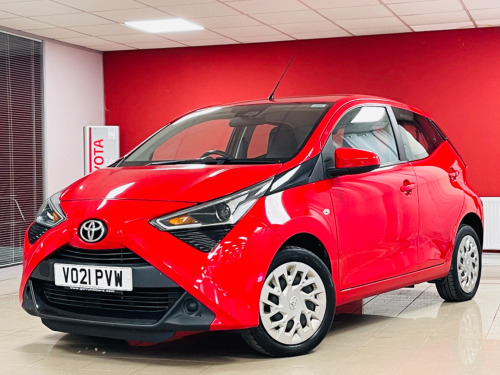 Toyota AYGO VVT-I X-PLAY TSS