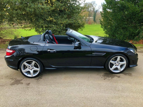 Mercedes-Benz SLK SLK350 3.5 SLK350 BLUEEFFICIENCY AMG SPORT ED125 2d 306 B