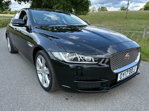 Jaguar XE  2.0 PORTFOLIO 4d 178 BHP