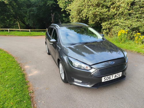 Ford Focus  1.0 ZETEC EDITION 5d 124 BHP JUST HAD WET BELT DON