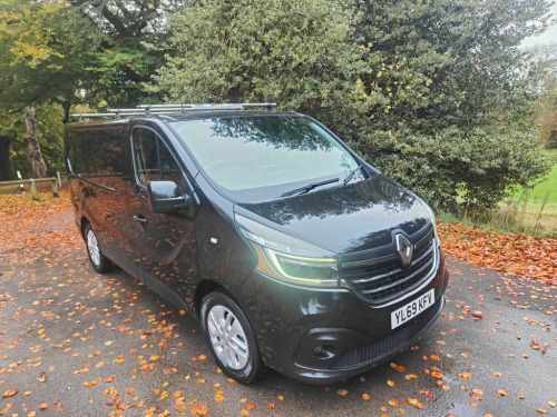 Renault Trafic  2.0 dCi ENERGY 28 Sport Nav Panel Van 5dr Diesel M