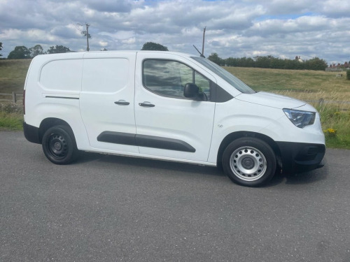 Vauxhall Combo  1.5 Turbo D 2300 Edition Crew Van Double Cab 4dr D