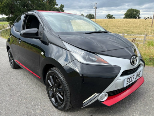 Toyota AYGO  1.0 VVT-i x-press Hatchback 5dr Petrol Manual Euro