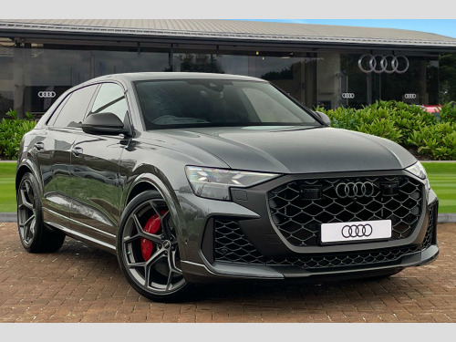 Audi RS Q8  