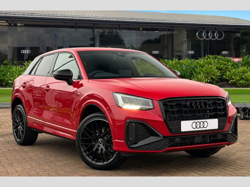 Audi Q2   