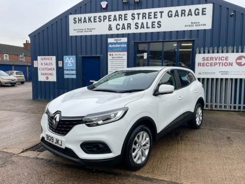 Renault Kadjar  1.3 TCe Play SUV 5dr Petrol Manual Euro 6 (s/s) (1 