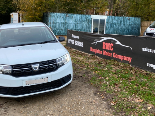 Dacia Sandero ESSENTIAL SCE