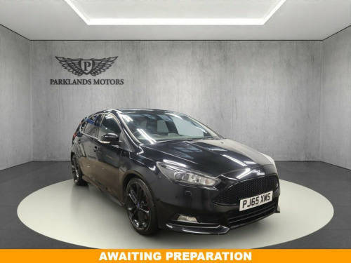 Ford Focus  2.0T EcoBoost ST-3 Hatchback 5dr Petrol Manual Eur