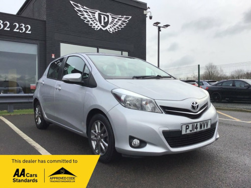 Toyota Yaris  1.0 VVT-i Icon Plus Hatchback 5dr Petrol Manual Eu