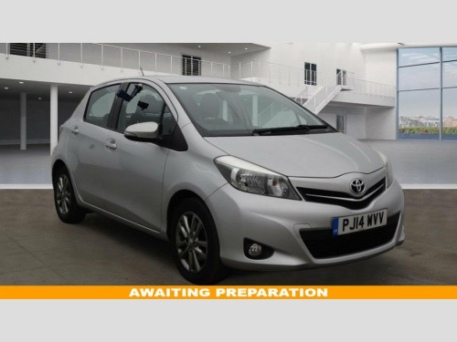 Toyota Yaris  1.0 VVT-i Icon Plus Hatchback 5dr Petrol Manual Eu