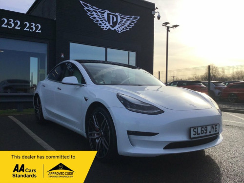 Tesla Model 3  (Dual Motor) Performance Saloon 4dr Electric Auto 