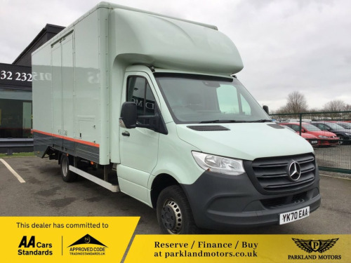 Iveco Daily  Iveco Daily 72C18 Diesel 3.0 Business Box Van 5100