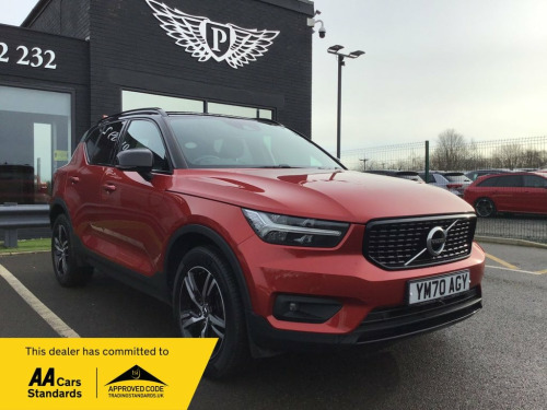 Volvo XC40  2.0 B4 MHEV R-Design SUV 5dr Petrol Hybrid Auto Eu