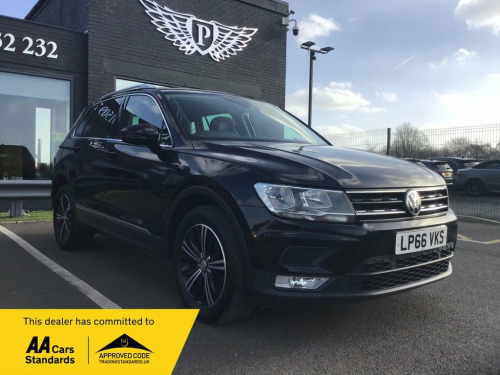 Volkswagen Tiguan  2.0 TDI BlueMotion Tech SE Navigation SUV 5dr Dies