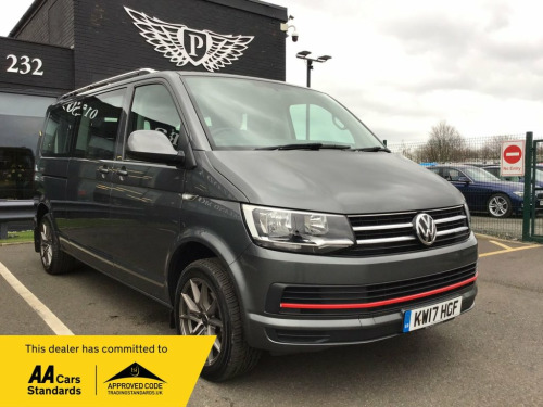 Volkswagen Transporter Shuttle  2.0 TDI BlueMotion Tech SE Minibus Double Cab 5dr 