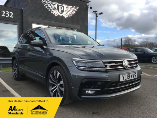 Volkswagen Tiguan  2.0 TDI R-Line Tech SUV 5dr Diesel Manual Euro 6 (