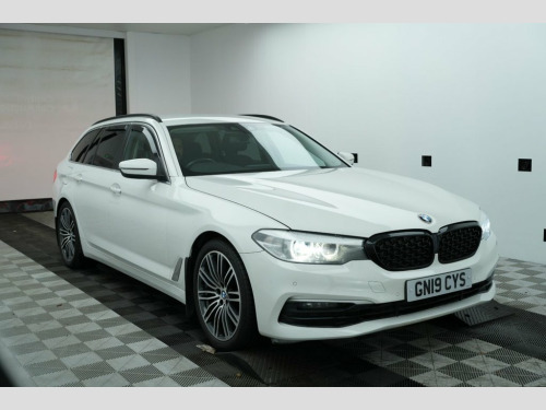BMW 5 Series  3.0 530d SE Touring 5dr Diesel Auto xDrive Euro 6 