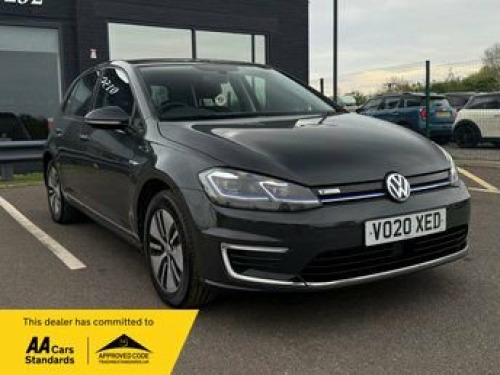 Volkswagen Golf  35.8kWh e-Golf Hatchback 5dr Electric Auto (136 ps