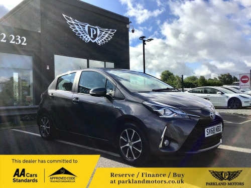 Toyota Yaris  1.5 VVT-h Icon Tech Hatchback 5dr Petrol Hybrid E-