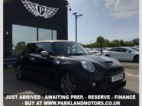 MINI Hatch  2.0 Cooper S Seven Hatchback 3dr Petrol Manual Eur
