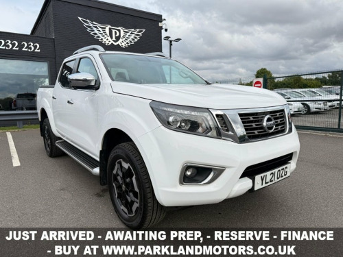 Nissan Navara  2.3 dCi Tekna Pickup Double Cab 4dr Diesel Auto 4W
