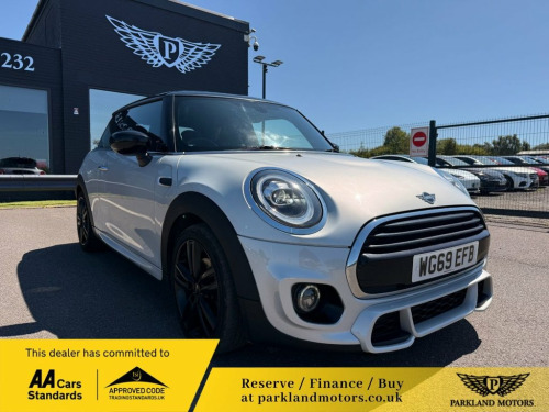 MINI Hatch  1.5 Cooper Sport Hatchback 3dr Petrol Manual Euro 