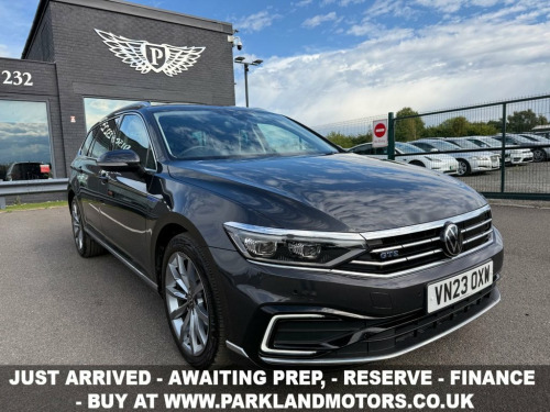 Volkswagen Passat  1.4 TSI 13kWh GTE Advance Estate 5dr Petrol Plug-i