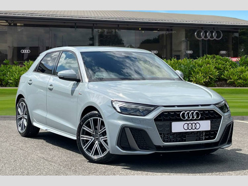 Audi A1  