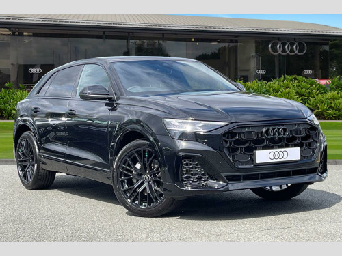 Audi Q8  