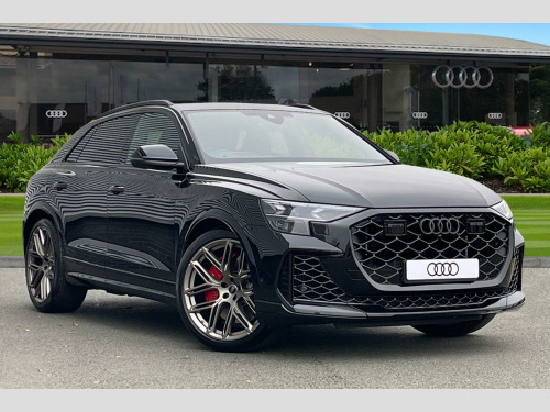 Audi RS Q8  