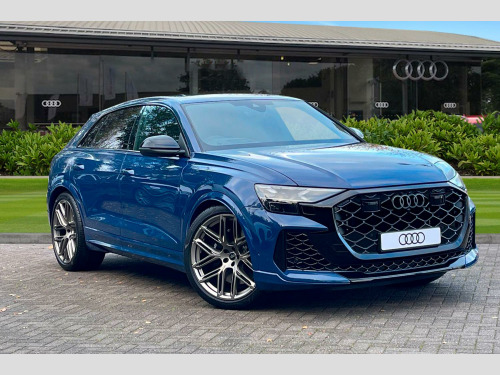 Audi RS Q8  