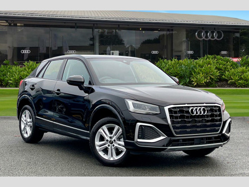 Audi Q2  