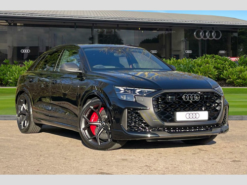 Audi RS Q8  