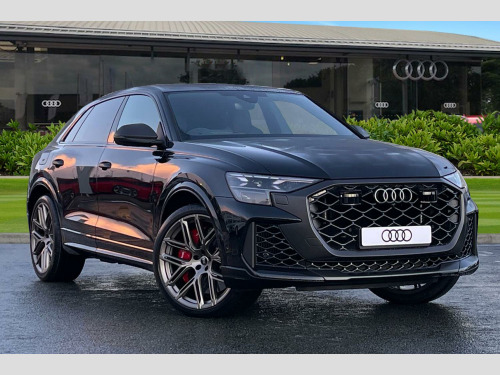 Audi RS Q8  