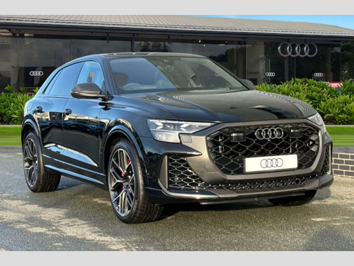 Audi RS Q8  
