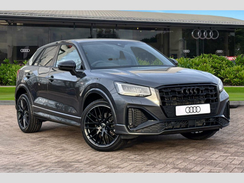 Audi Q2   